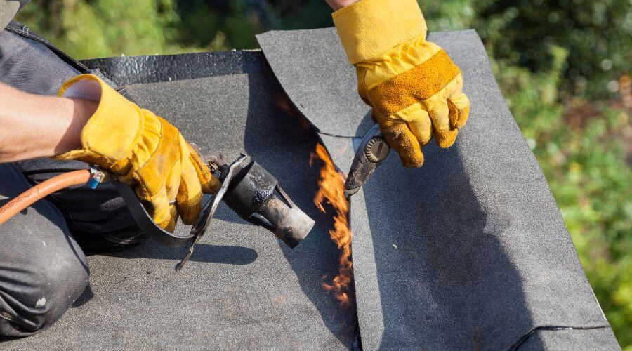 Professional flood damage restoration services in Bowdoinham, ME